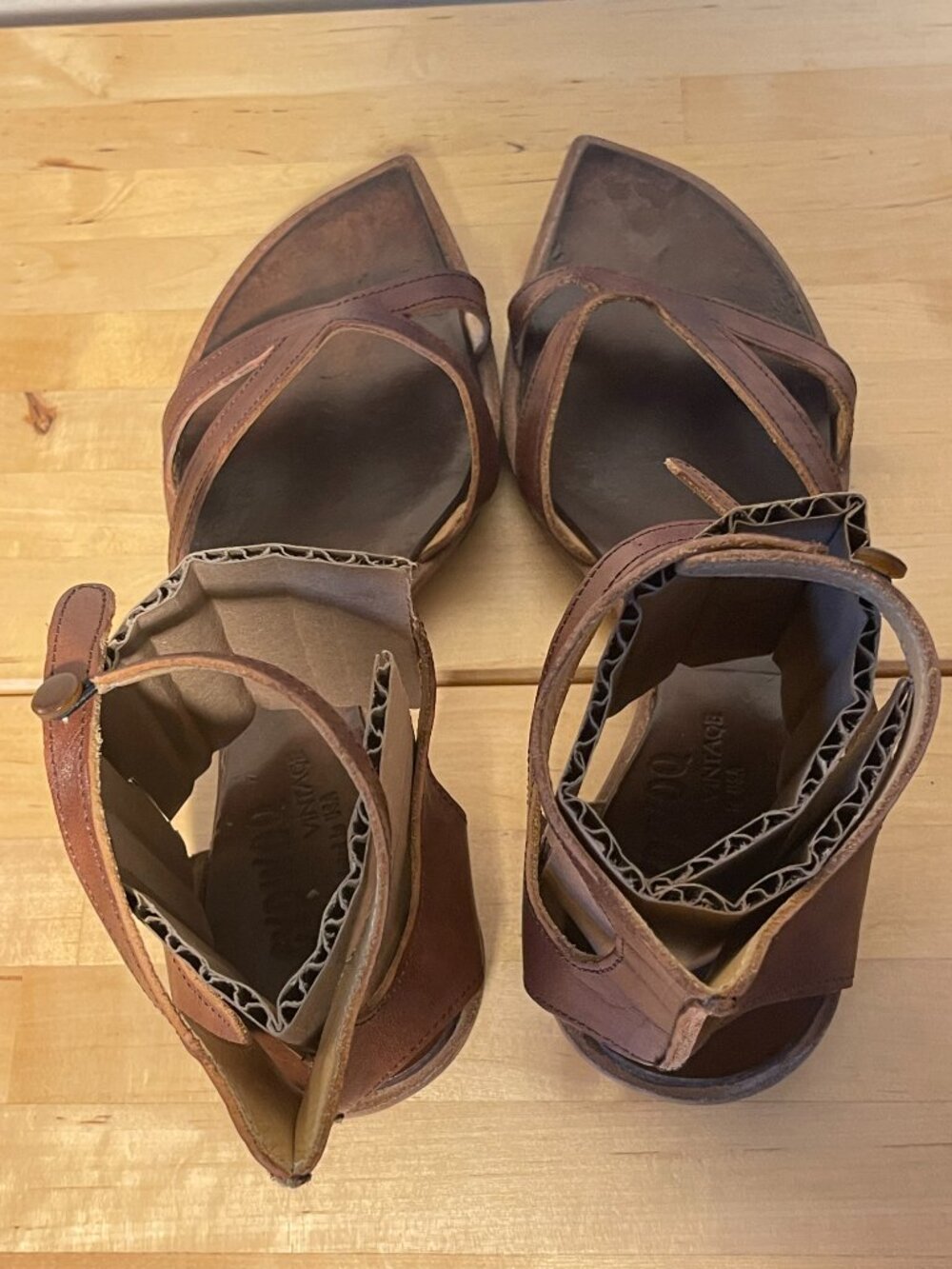 Cydwoq Defend Handmade Leather Sandals – Made in California - Picture 6 of 12